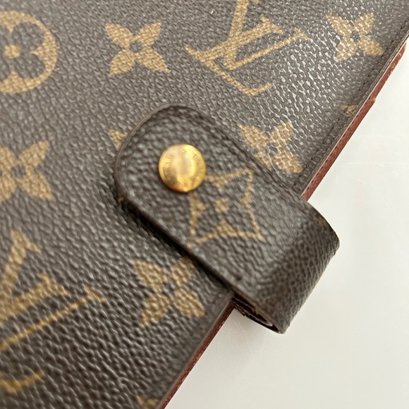 Authentic LV MM Mono Agenda - Picture 2 of 8